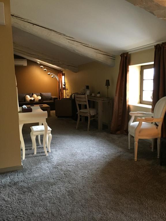 Au Lavoir Colombiers  Pokój zdjęcie
